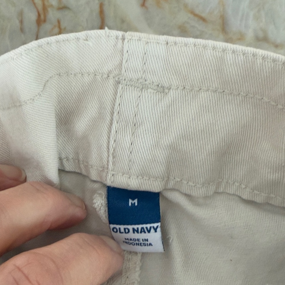 Old Navy stone colored lightweight pants Medium - Picture 7 of 8